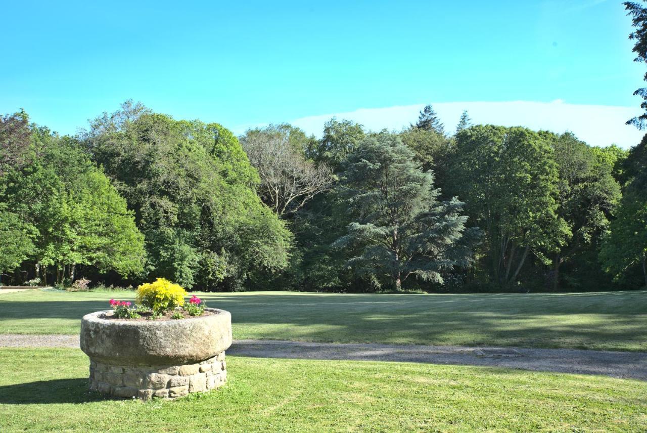 Manoir De Kerguestenen Maison d'hôtes Gestel