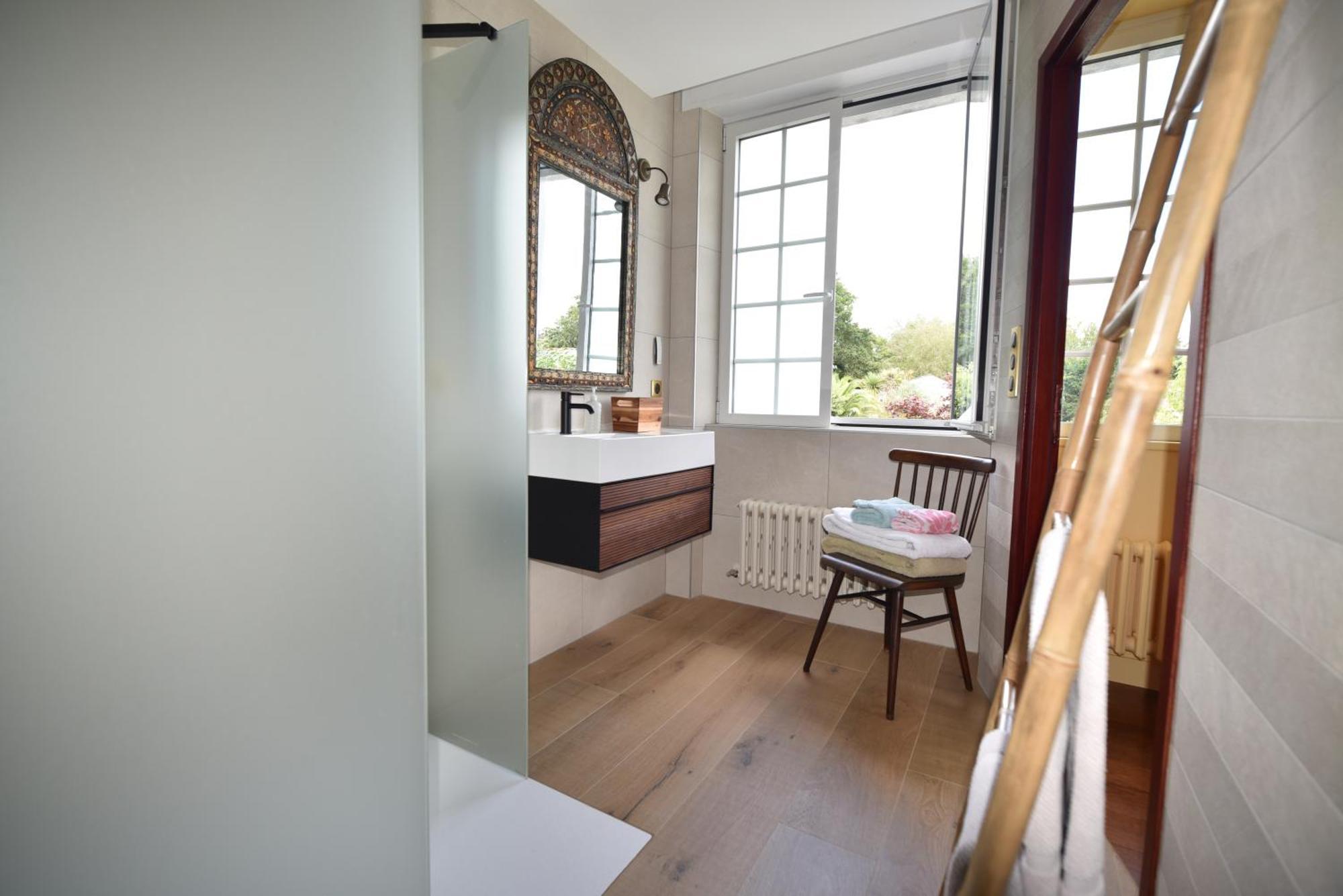 Manoir De Kerguestenen * Gestel